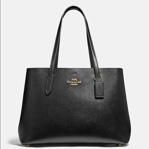 NWT Coach Large Avenue Carryall (purse/tote)